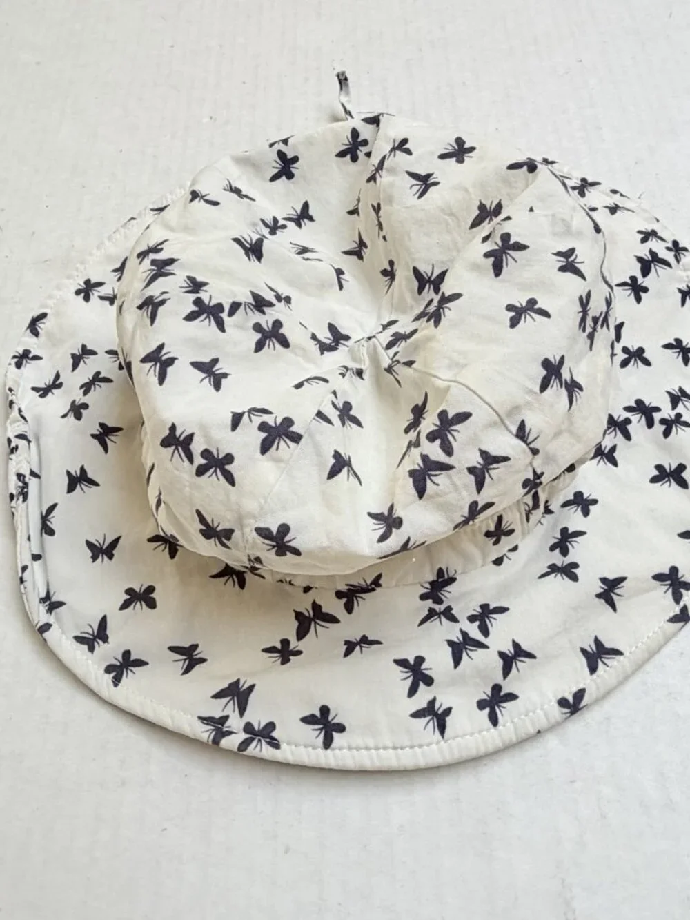 Ami & Li White Butterfly Cotton Sun Hat Wide Brim Adjustable Kids Medium Travel